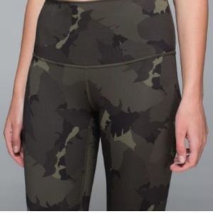 Lululemon high / low. Crops